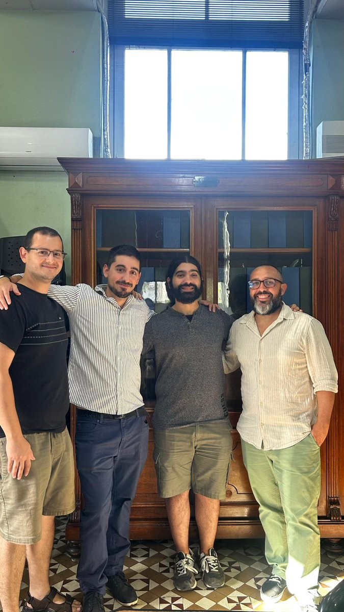 Ari Zeida tweet media