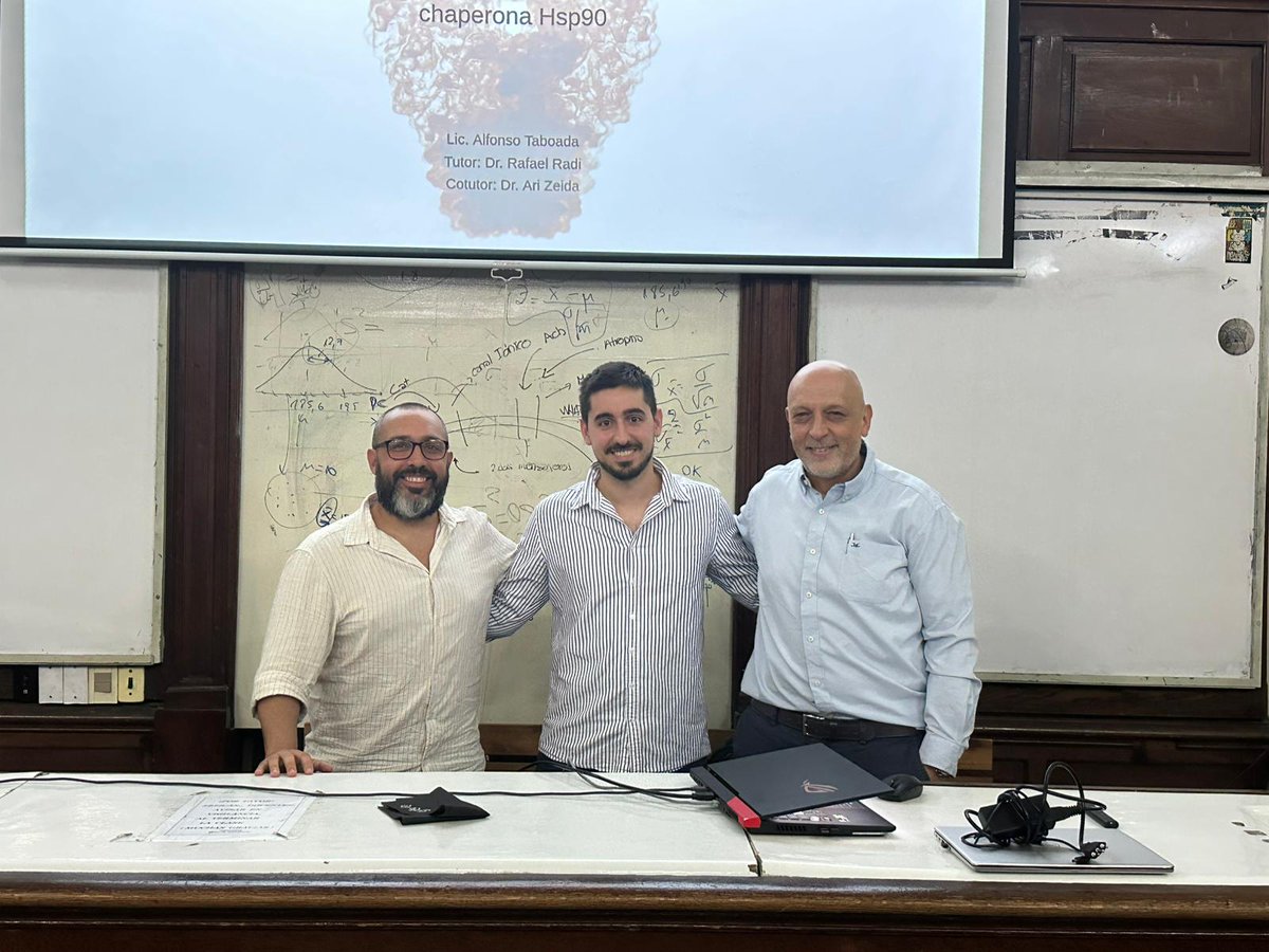 Ari Zeida tweet media