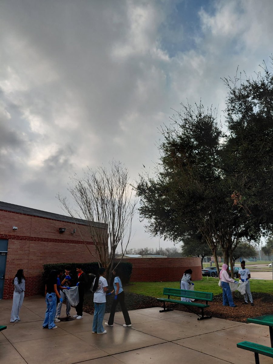 Hightower High School tweet media