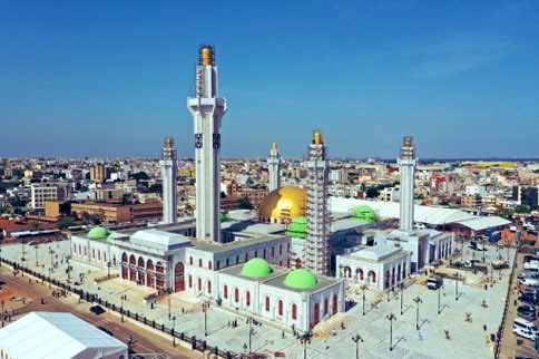 ABLAYEDIALLO0's tweet photo. Le Sénégal possède certaines des plus grandes mosquées d’Afrique de l’Ouest. https://t.co/8sue6vZCyr
