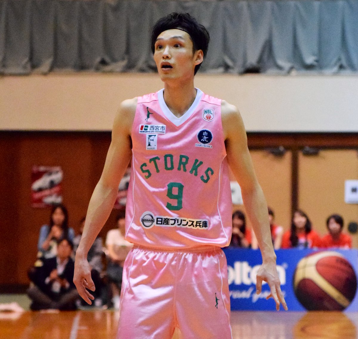 princehyogo's tweet photo. 残りシーズンまだまだストークスには無くてはならない存在ですので「長い間お疲れ様でした」はまだ言いません。
全力で、何ならどの選手よりもコートの上を走り回る谷選手を目に焼き付けたいと思います。
燃え尽きろ！Mr.STORKS ！ https://t.co/ZpPTelIv73