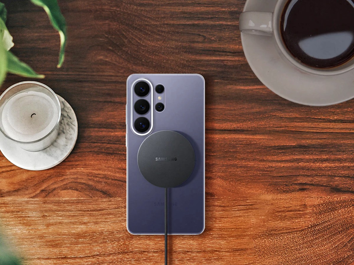 Official: Samsung launches new 25W magnetic charger with the Galaxy S26 Series #GalaxyUnpacked
#s26ultra
#GalaxyAl

notebookcheck.net/Official-Samsu…