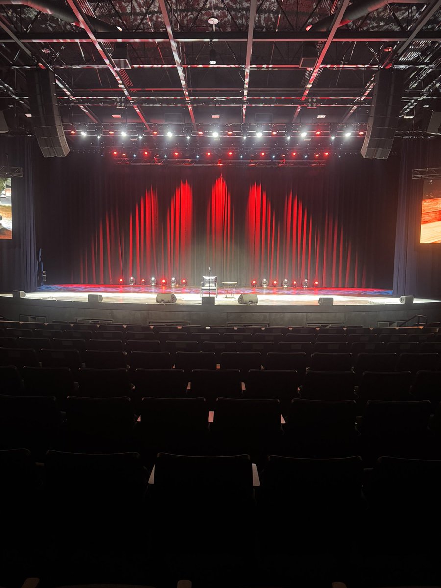 PlanetTyrus's tweet photo. #tyruslive in gas city Indiana tonight !!!! Capacity crowd will be on hand!!! #tyrussmash https://t.co/B5PfPqnoPi
