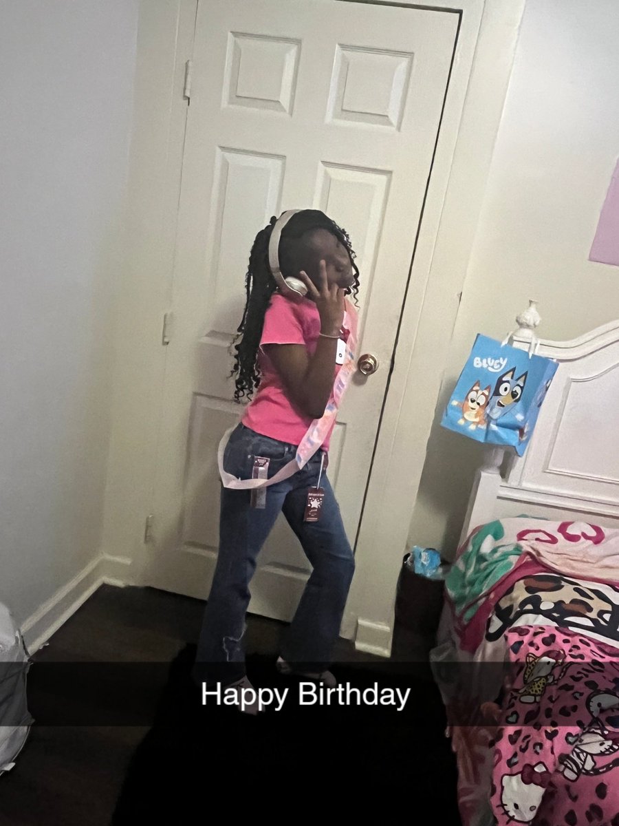 Ash_Little_Bit's tweet image. Yesterday's Photo Dump #ZyBirthday #Feb24 #Big12 💕🎉