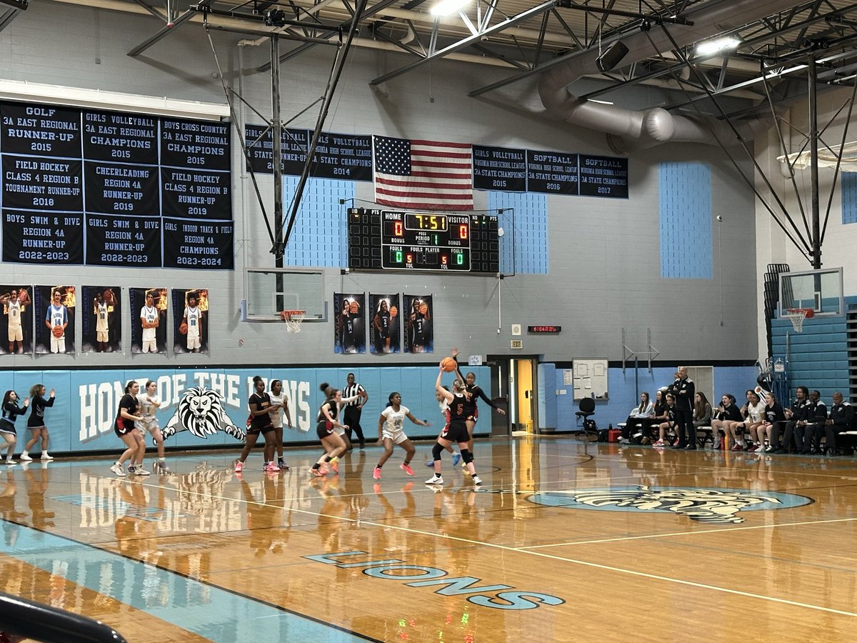 Gloucester Athletics tweet media