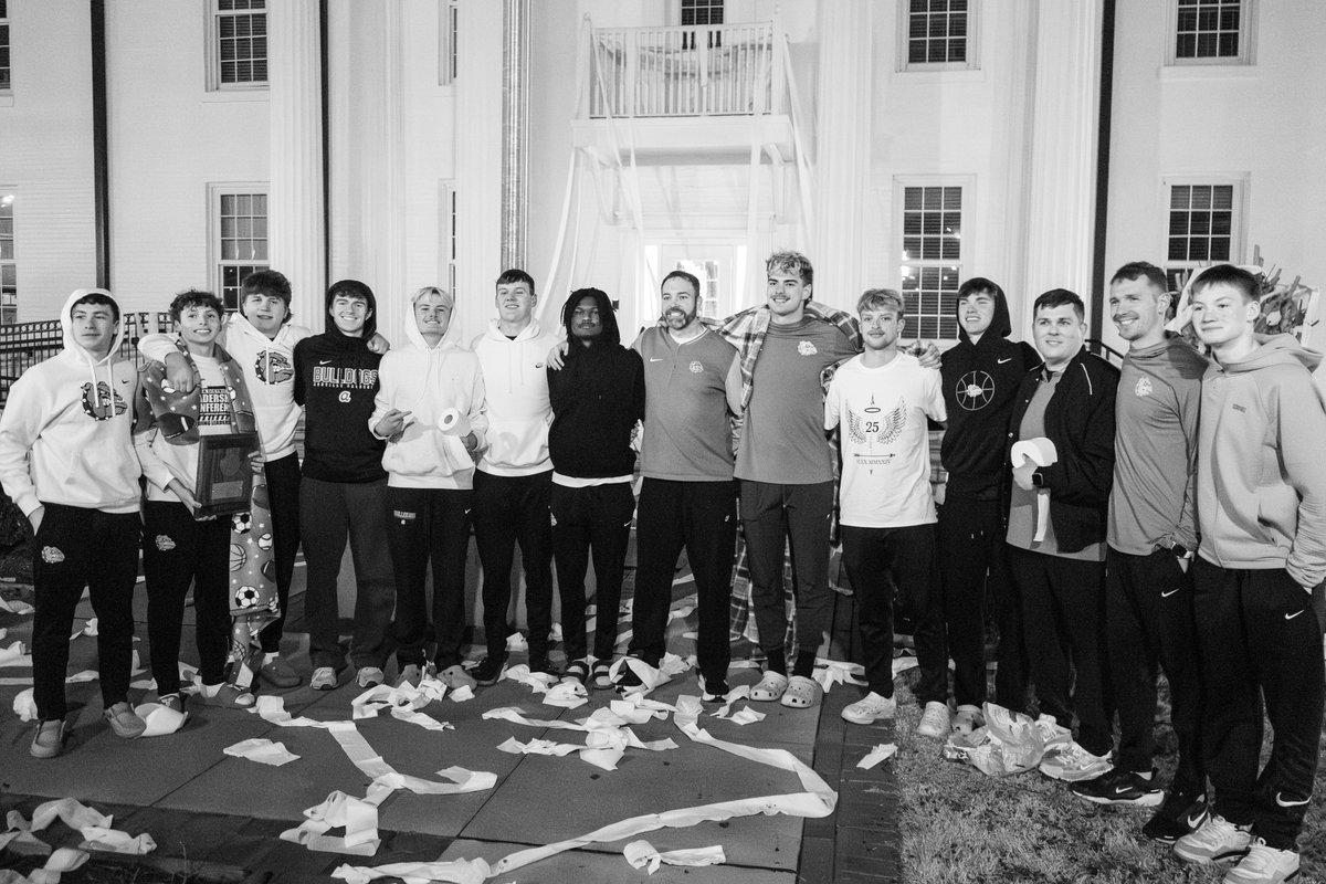 AshvilleDawgs's tweet photo. elite https://t.co/qHAiQxQnf0