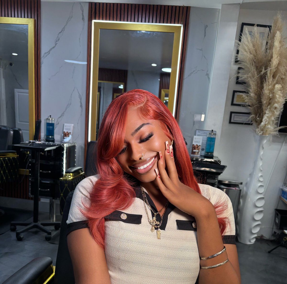 MarceeBarbieee's tweet photo. #MugLikeMinaj face been valid ! 😍 https://t.co/AHSvnLvkPK