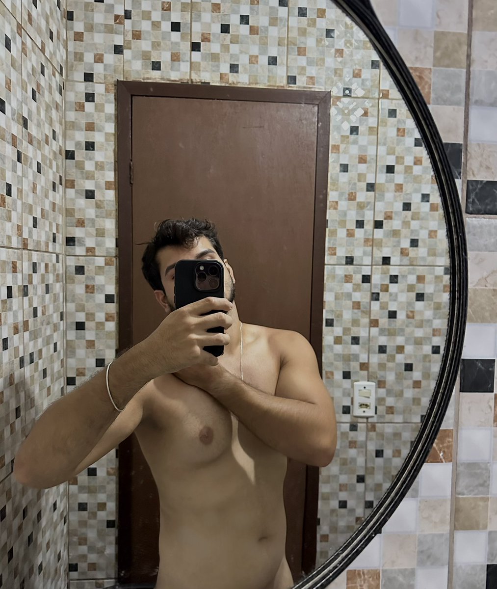 Barriguinha pós sushi guris #lgbt #LGBT #LGBTQIAWelcomeFebruary