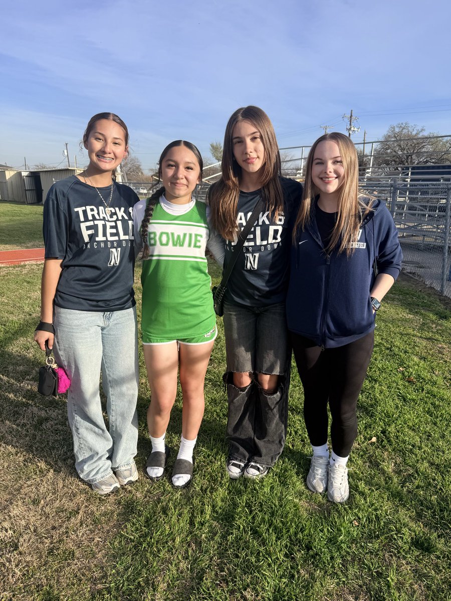 Nimitz Vikings Girls Track & Field tweet media