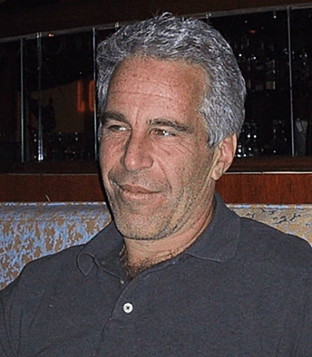 drhossamsamy65's tweet photo. ⛔️French Scandal Similar to the American Scandal ‼️

⛔️ 🇫🇷Ariane de Rothschild, untouchable despite her links with Epstein‼️

⛔️Proven ties to the pedocriminal network, presence in the files, closeness to Epstein’s entourage… Yet no hearing, no indictment, not even a summons‼️

⛔️Why? Because her name opens every door. Because French justice knows perfectly well who to protect‼️.

⛔️The Republic has two faces: one for the people, one for its masters‼️