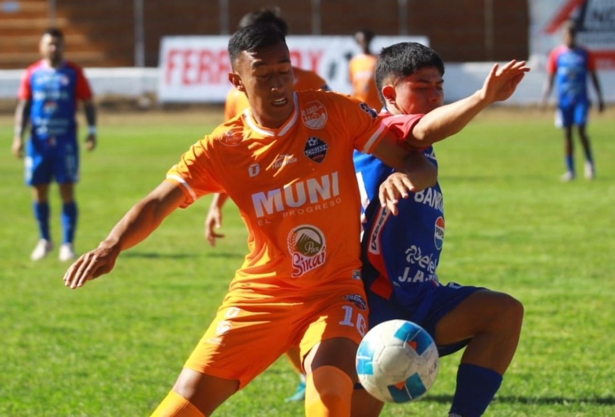 #LNFG 🇬🇹: ¡FINAL!
¡Igualdad en Jutiapa! Los cebolleros y los chivos terminan empatando en el estadio Winston Pineda Gudiel
🧅 Deportivo Achuapa 0-0 Xelajú MC 🐐