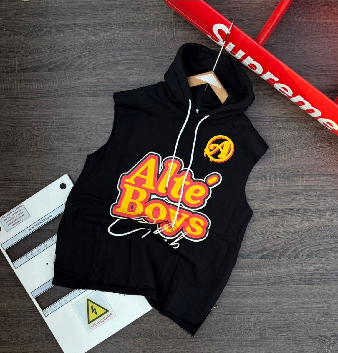 iamlarry001's tweet photo. Street energy. Bold graphics. No sleeves. π₯
π₯ Hooded Sleeveless Tops
π° GHS 130 each
Available now
π© DM to order
π·οΈ AGES Collection
#AGESCollection #StreetwearGH #UrbanStyle #DripCheck #GhanaFashion https://t.co/aBAB03QApg