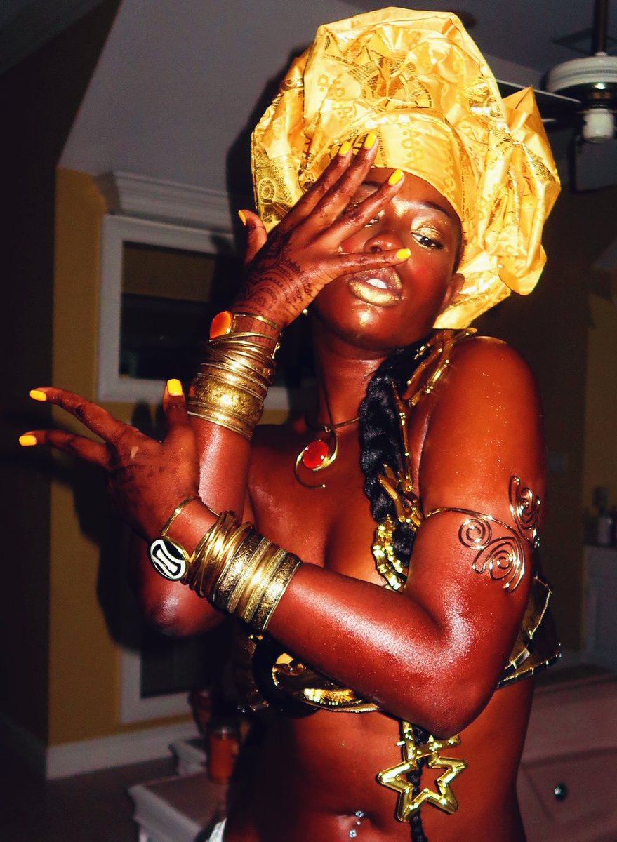 ⭐️IT GIRL⭐️ tweet media