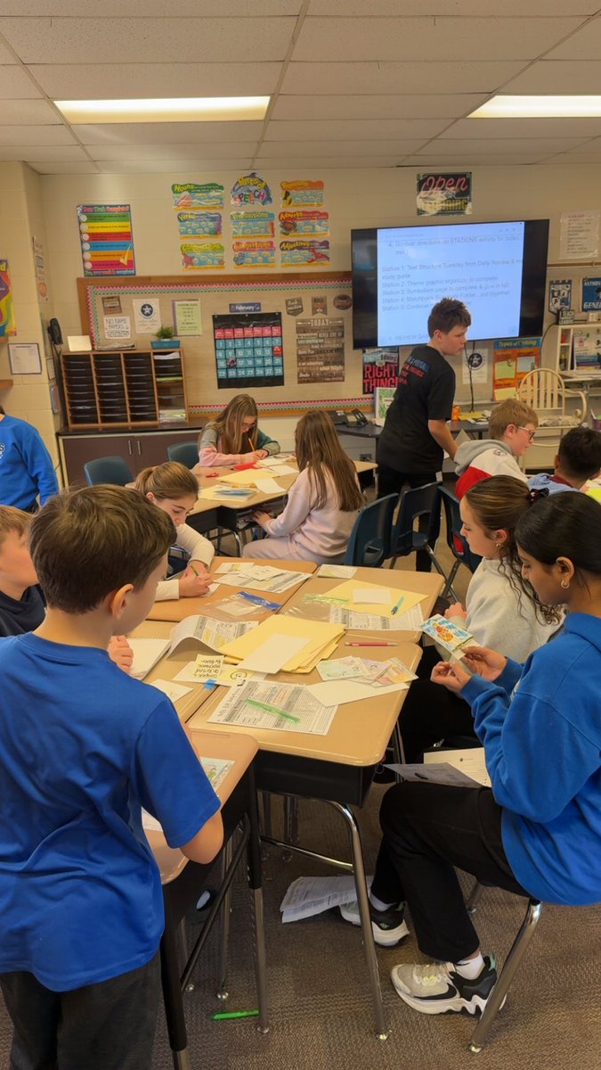 Mrs.Sonnenberg tweet media