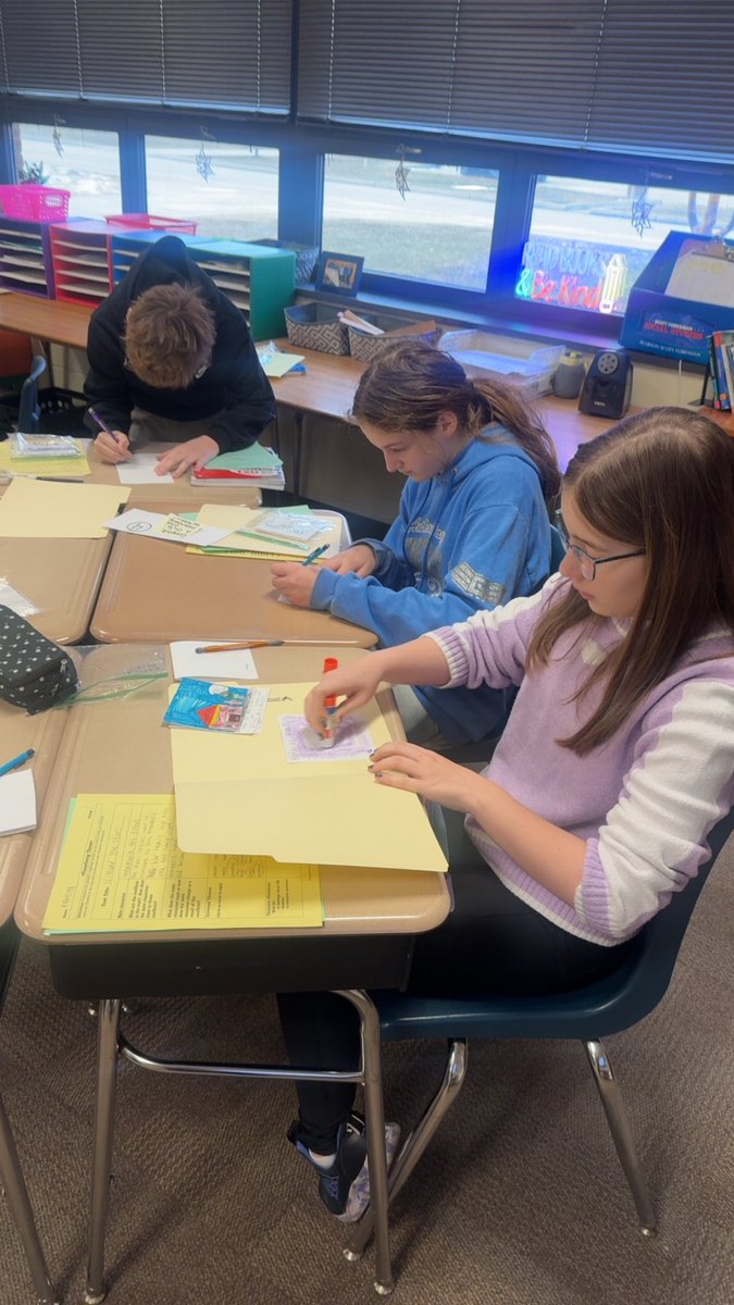 Mrs.Sonnenberg tweet media