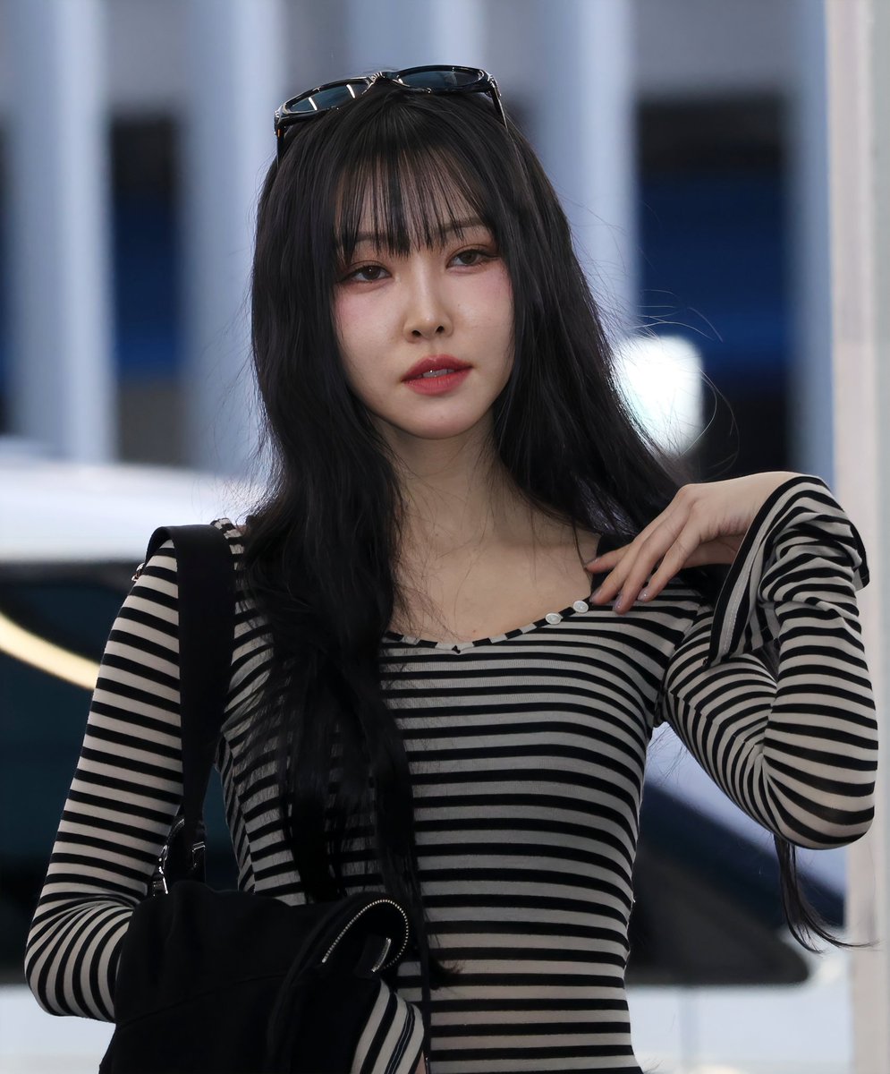 KoreanFirstClass tweet media