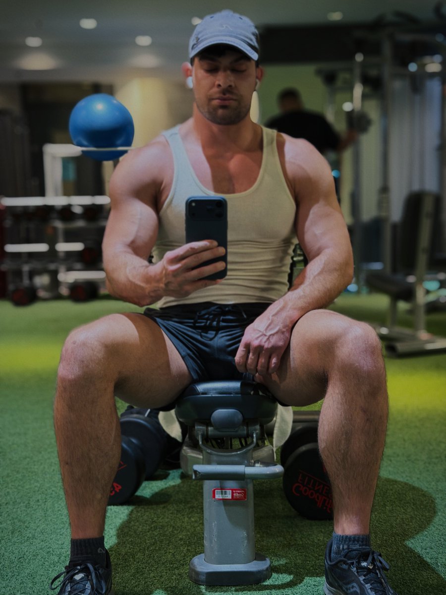 scot_e_'s tweet photo. 🦍 https://t.co/S0w67IsbHC