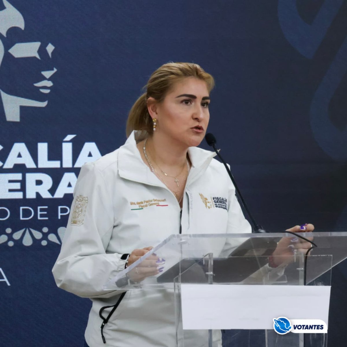 ¡Fiscalía Puebla [<a href="/FiscaliaPuebla/">FGE Puebla</a>] confirma que ataque en Sala de Despecho fue por confusión de objetivo criminal!  

La fiscal Idamis Pastor [<a href="/idamis35/">Idamis Pastor Betancourt</a>] informa que el ataque afuera del bar dejó tres personas sin vida y cinco lesionadas luego de que los agresores confundieran a