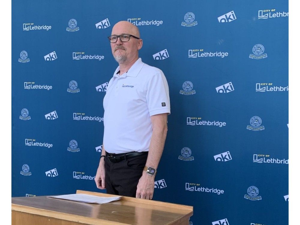 calgaryherald's tweet image. Lethbridge's mayor frustrated with WestJet decision to end flights between city and Calgary #yql #yyc calgaryherald.com/news/lethbridg…