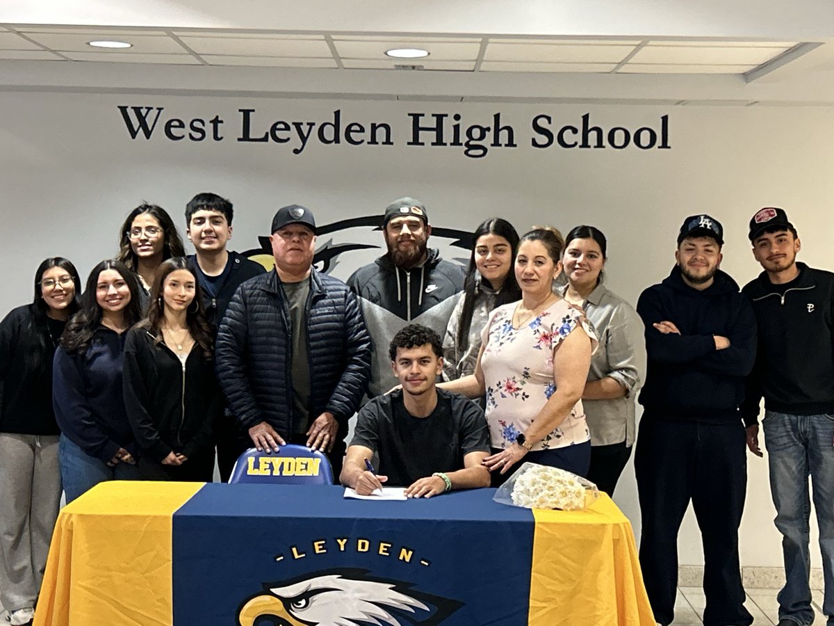 LeydenSoccer tweet media