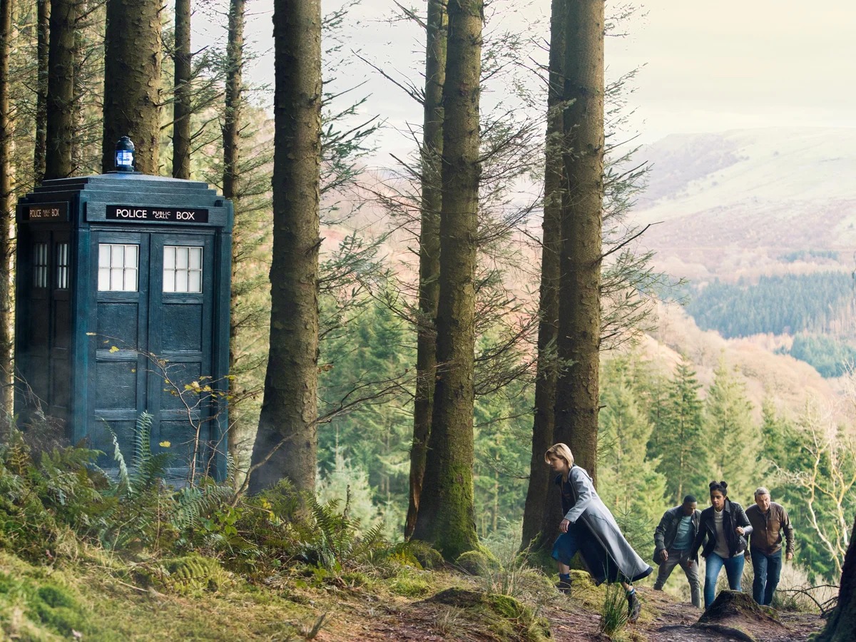 dalekdecimus's tweet photo. Given Doctor Who Series Production is based in Cardiff, they often filmed in Cardiff and the area outside. Two of the following were literally within 3 miles of my house, where I have walked on many occasions. https://t.co/IV0n7fmBq4