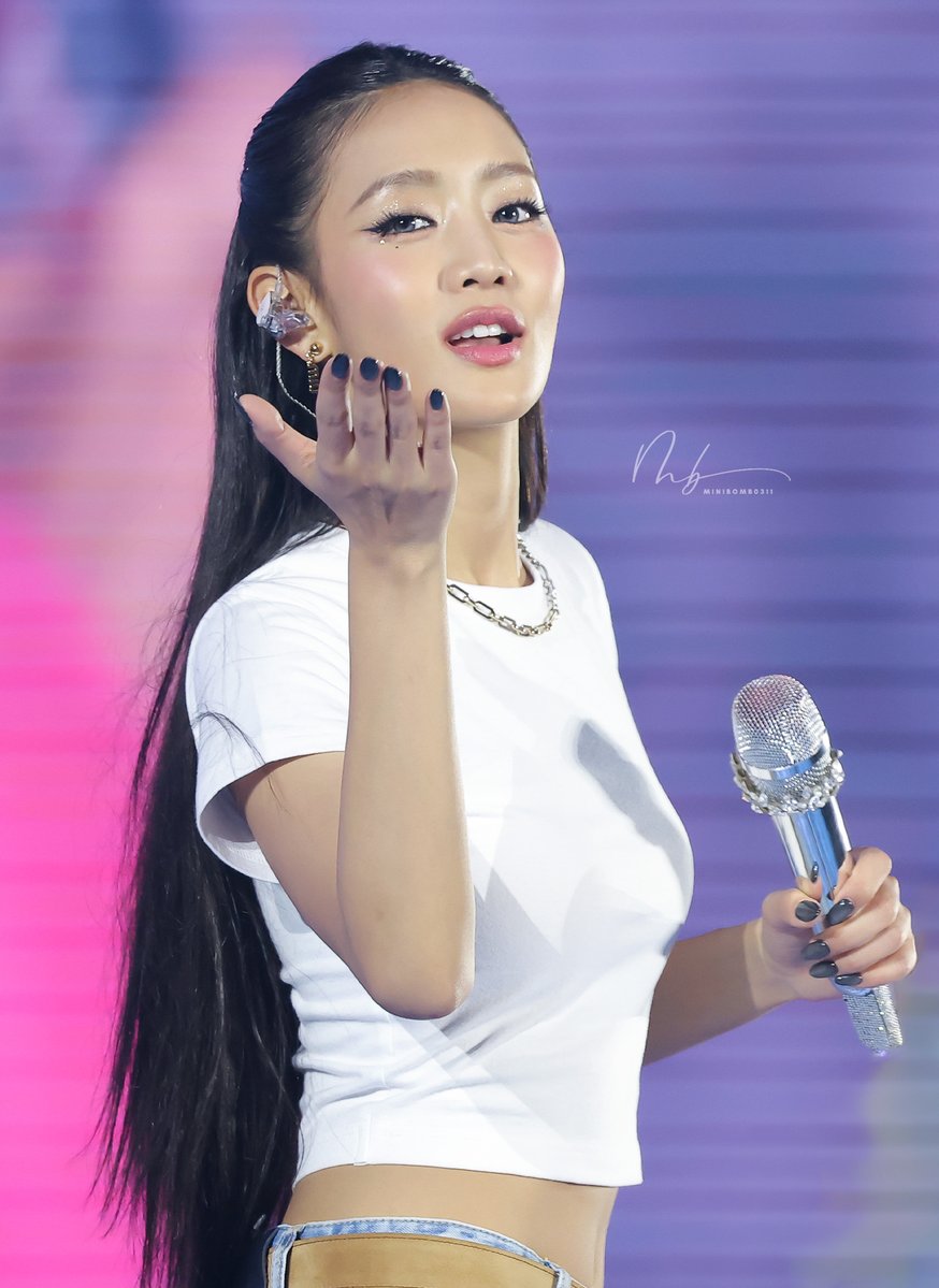 260221 민니 ❤️❤️❤️

flying KISS 🤭😘

#아이들 #Idle #민니 #Minnie #มินนี่ #ミンニ