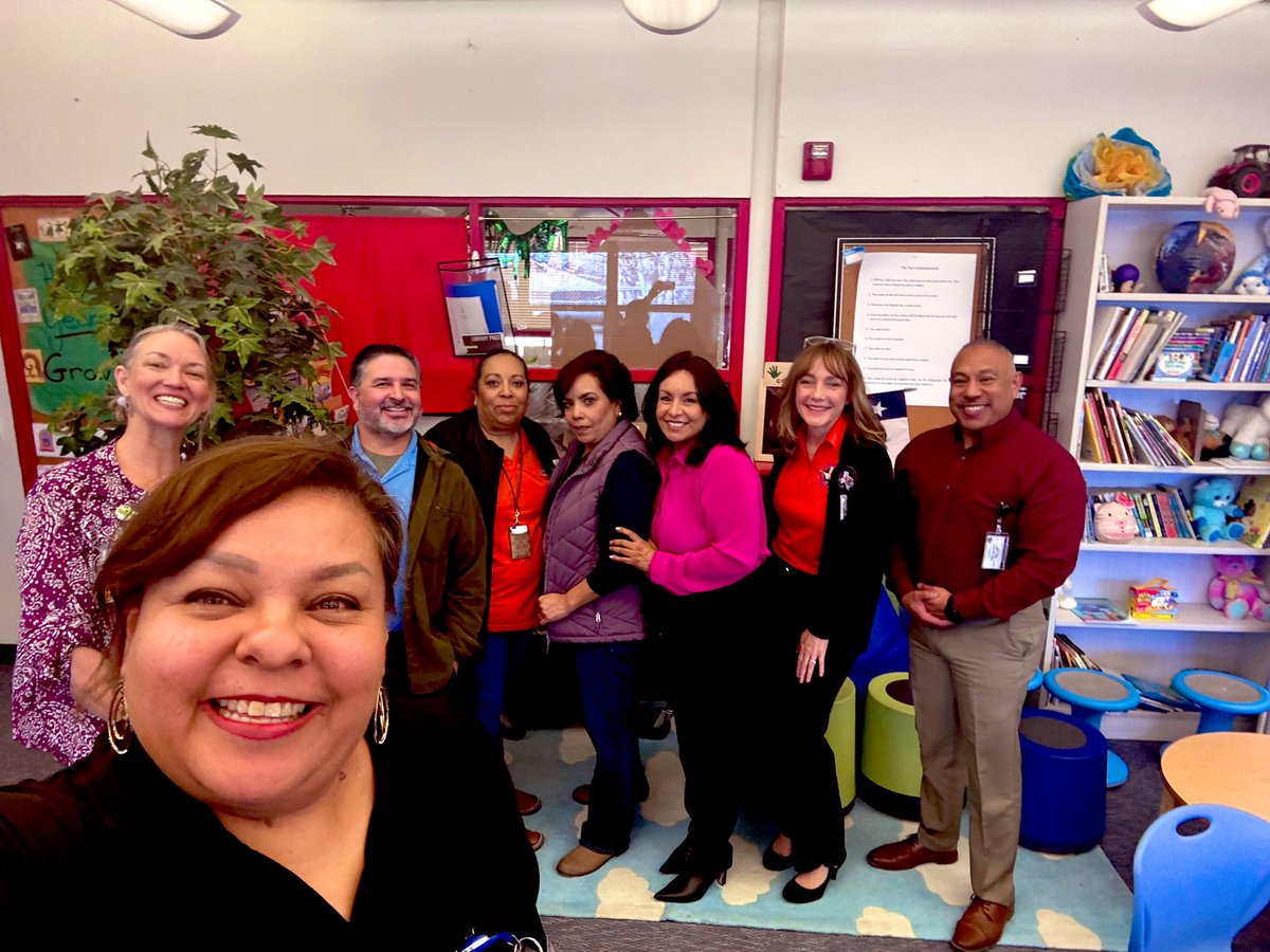 NMoralesESC19's tweet photo. Great day of Voices from the Field! Seeing the impact of Stronger Connections grant is powerful. Huge shoutout to the leaders making big things happen on campuses! Proud to be part of @ESC19 schools fostering safe, supportive environments. #SCG #TCSS @SocorroISD @anthony_isd https://t.co/lNMYjIJUBu