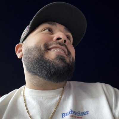 DKicks210's tweet photo. #NewProfilePic https://t.co/hUVp1OPRO7