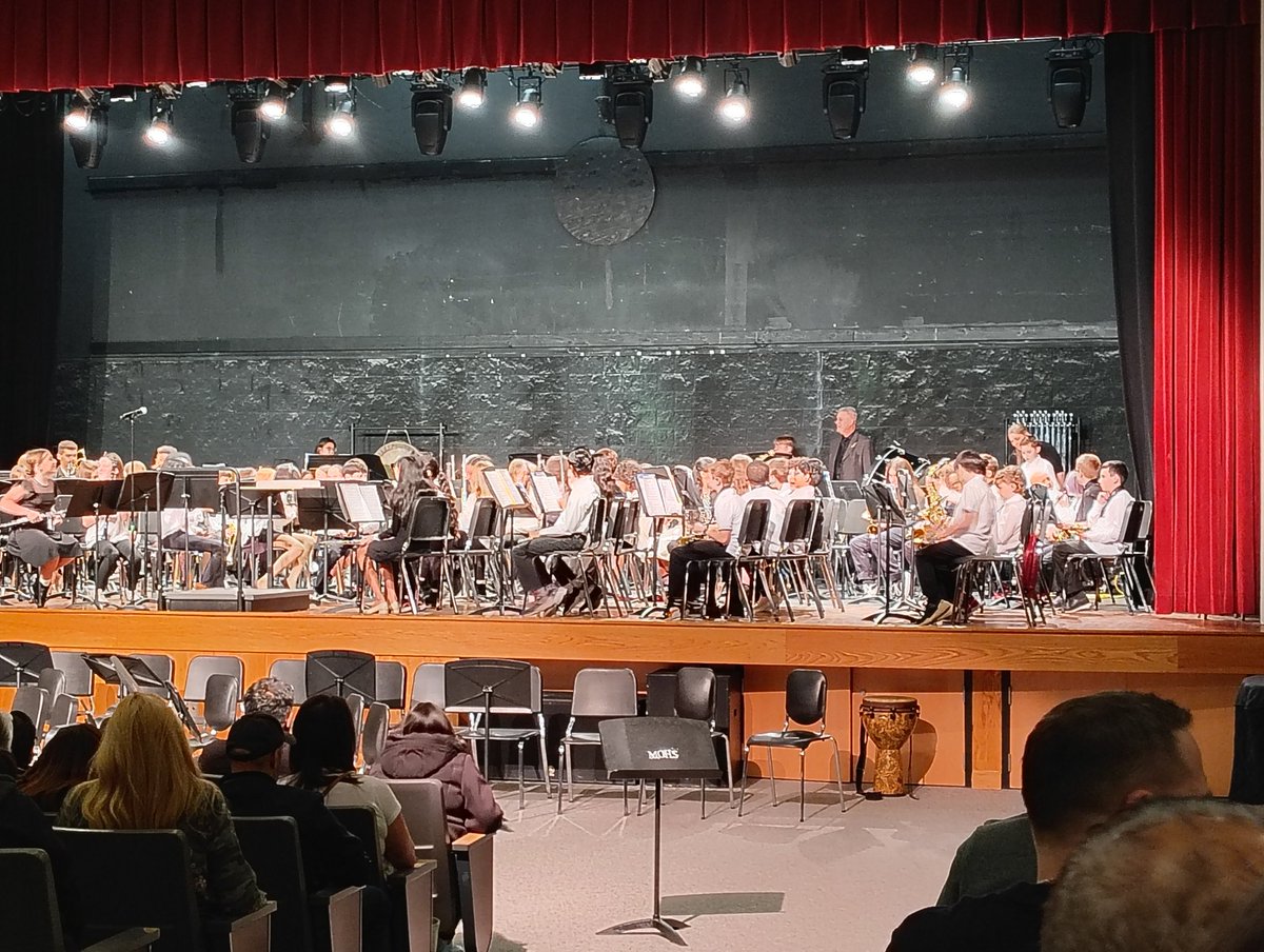 Mark D. Grilo tweet media