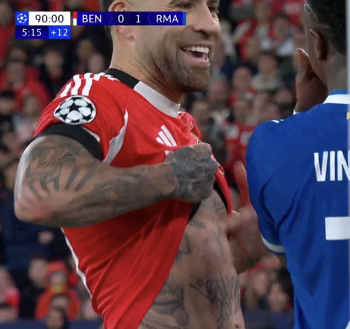 Ya se puede tatuar la polla de Vinicius en el culo 👏