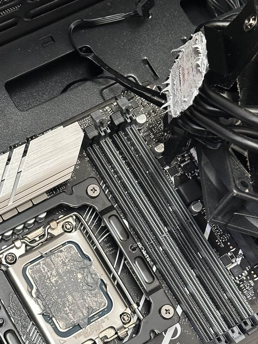 Abdullah tweet media