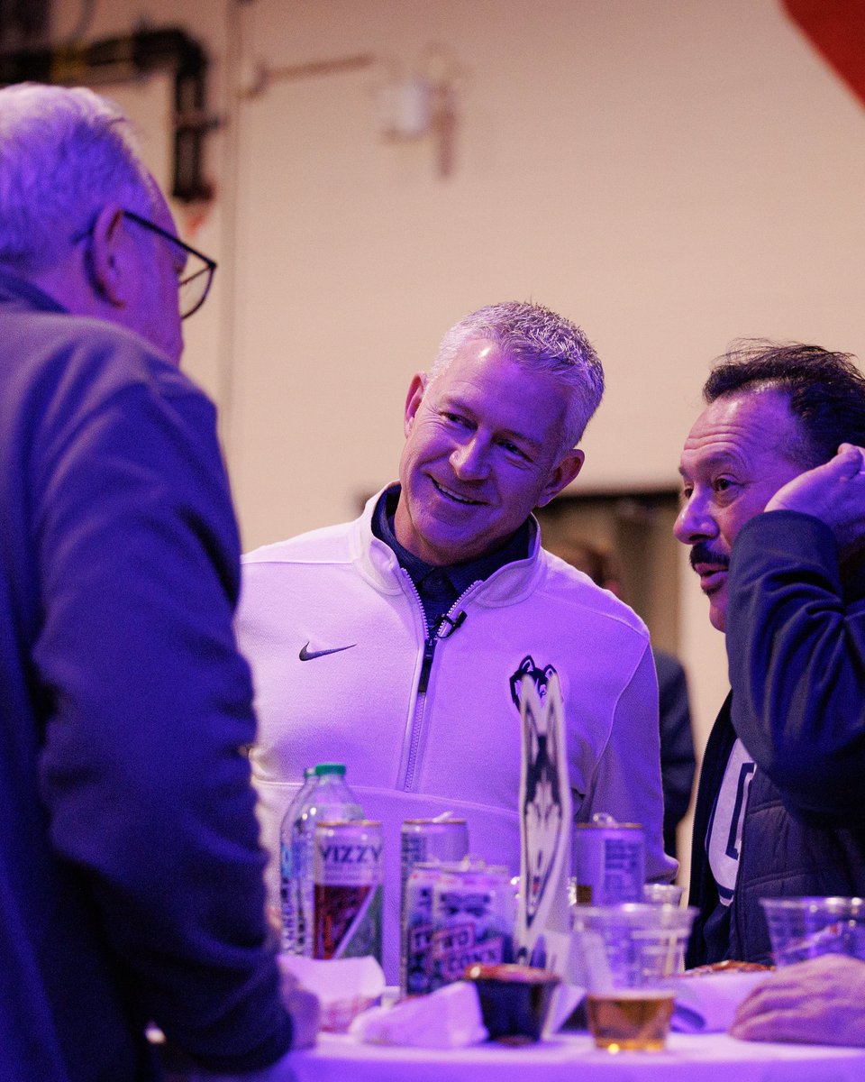 UConn Football tweet media