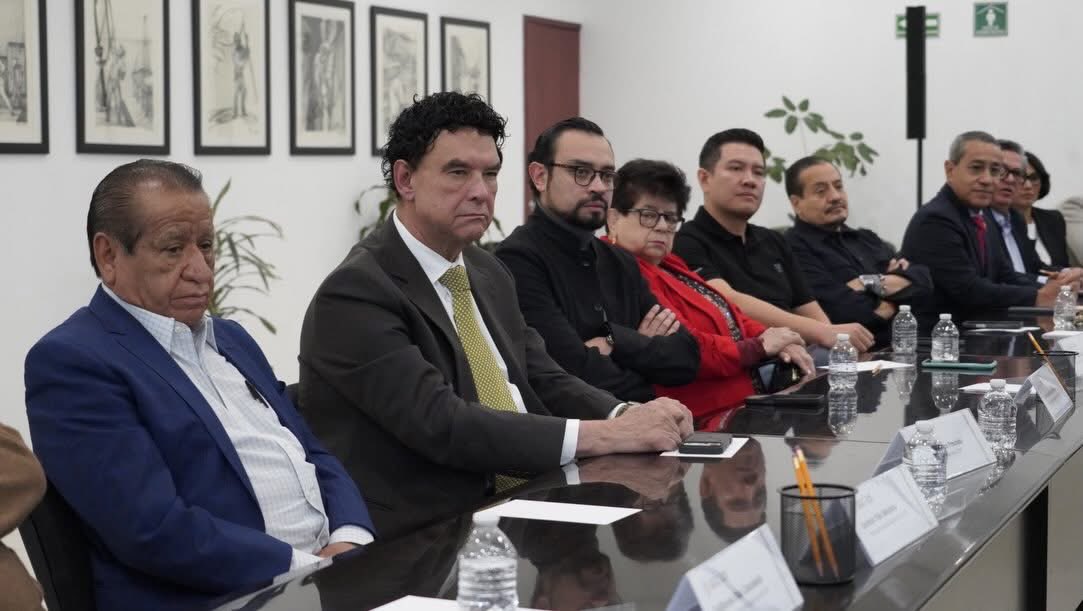 En mi calidad de Secretario de Acción Política de la <a href="/CTM_MX/">CTM Nacional</a>, fui convocado por nuestro Secretario General, @Tereso_Medina, a la reunión con el Titular de la <a href="/STPS_mx/">STPS México</a>, @MarathB.

Seguimos fortaleciendo el diálogo institucional en favor de las y los trabajadores de México. 🤝🇲🇽