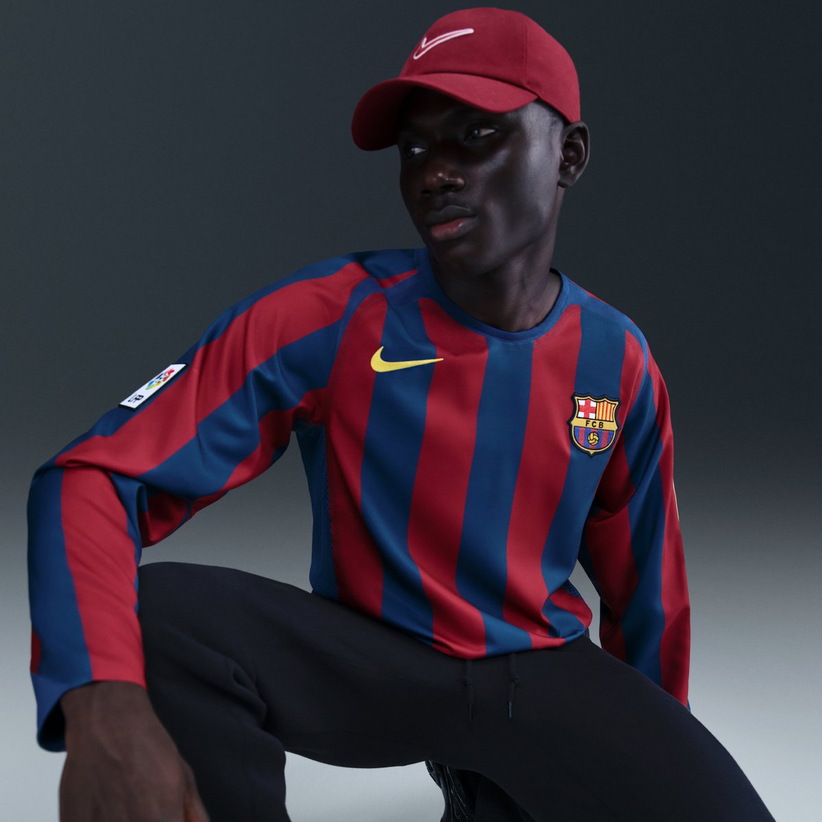 OFFICIAL IMAGES: FC Barcelona 05/06 Total 90 