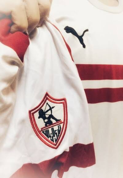 الزمالك ماشي عكس المنطق
أرض مسحوبه مجلس اداره فاشل أزمات ماليه ملهاش نهايه ولا حل و١٣ قضيه إيقاف قيد لاعيبه مش بتاخد فلوسها مع مدرب مصري وتغيير ٣ مدربين لا تدعيمات ولا صفقات وبيلعبو بالناشئين
اعلام ضده حكام ضده رابطه ضده اتحاد ضده
والزمالك على القمه
الزمالك يصنع المستحيل من لا شي