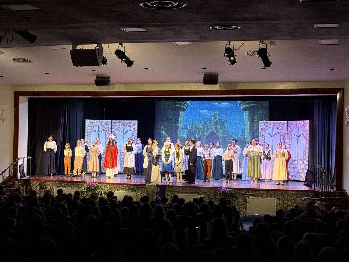 South Fayette Elementary School tweet media