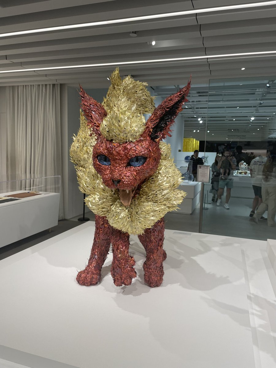 sin city tweet media