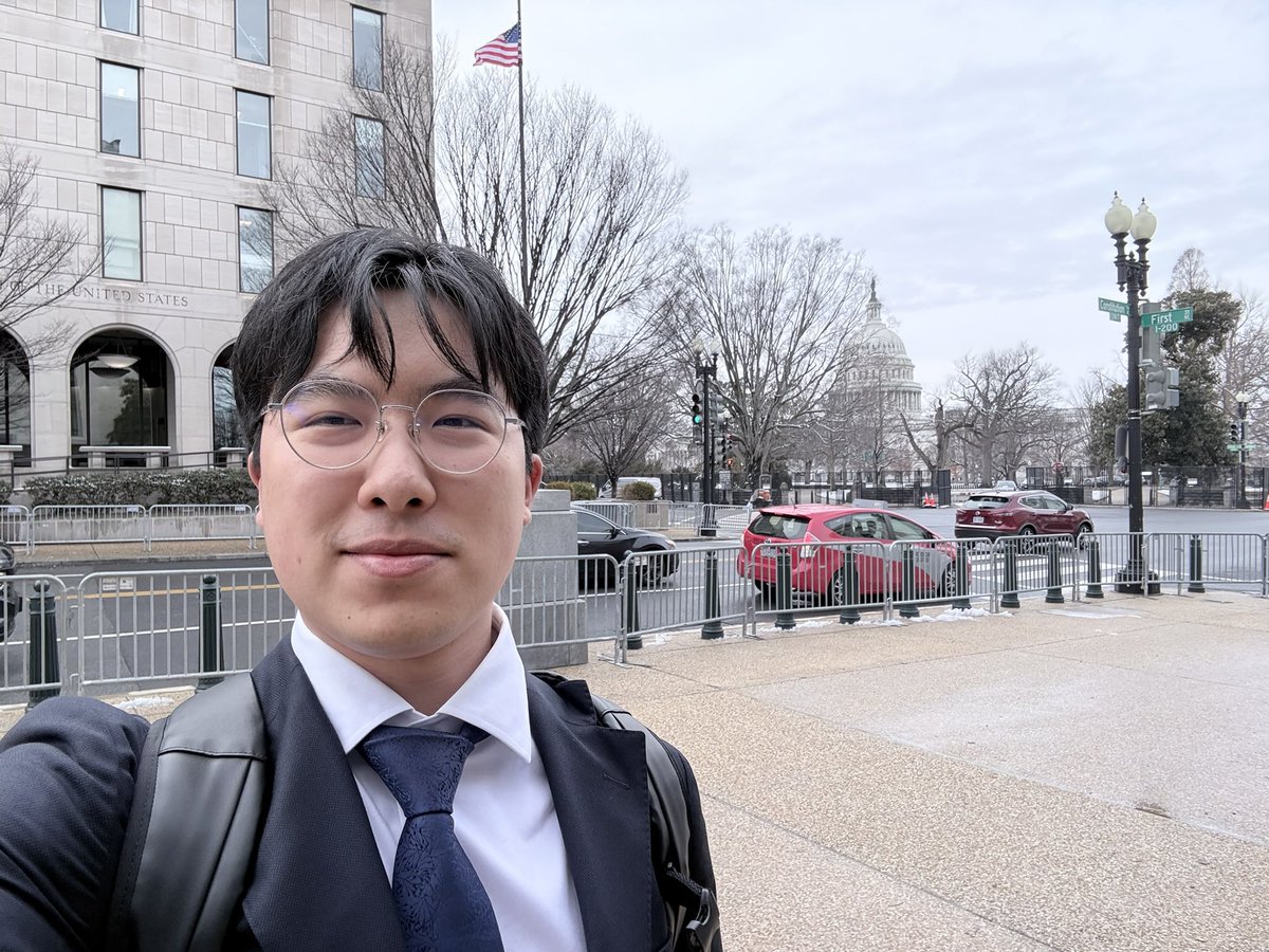 skyler_chan_'s tweet photo. Fantastic news today after I met with Sen. Cruz’s staff on Monday to push for Moon Base language in the NASA reauth.

It’s inevitable GRU is going to build it. 

Who needs a lobbyist when you can go Founder Mode in DC. https://t.co/TRJRDQcZYA