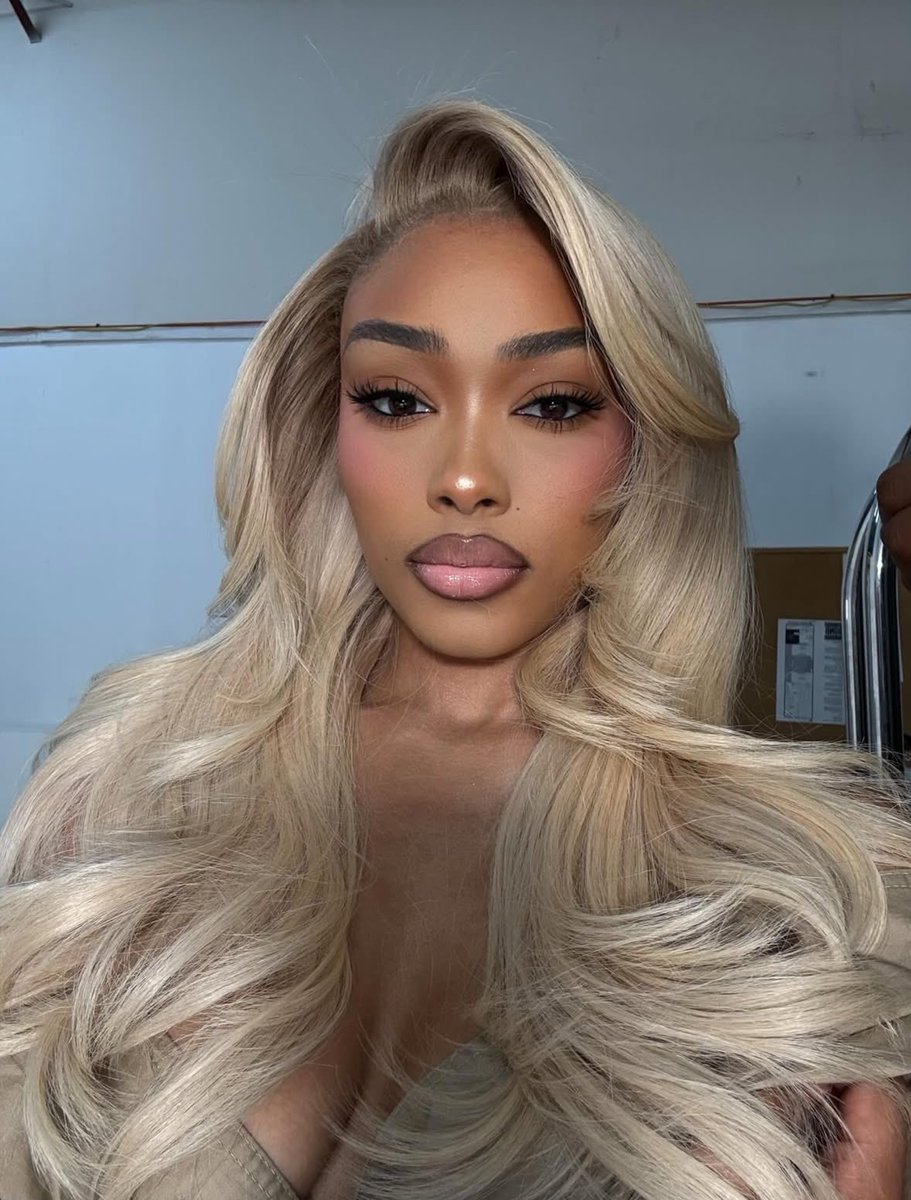 ⧉ PNG vibes tweet media