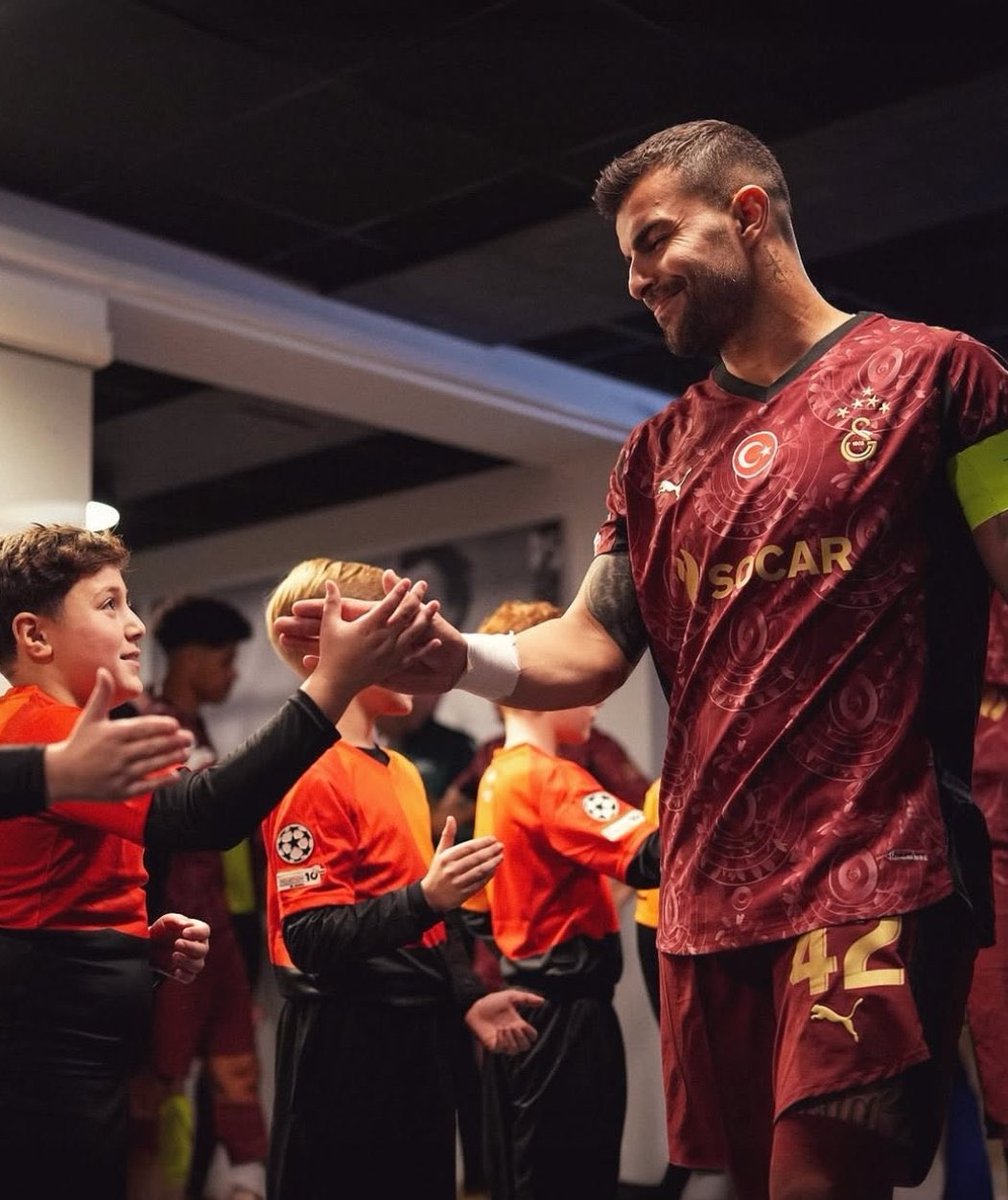 En kralından daha kralsın.