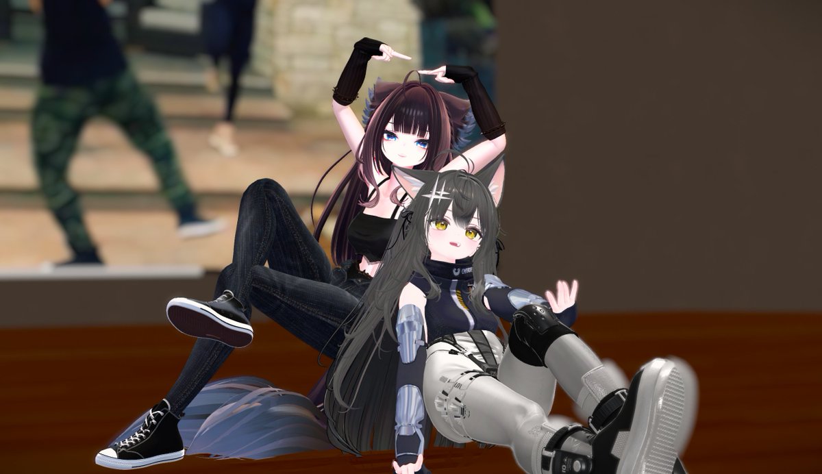 lafi_vrc's tweet photo. @Gatze_vr  dance dance https://t.co/7XXxuMWZMy