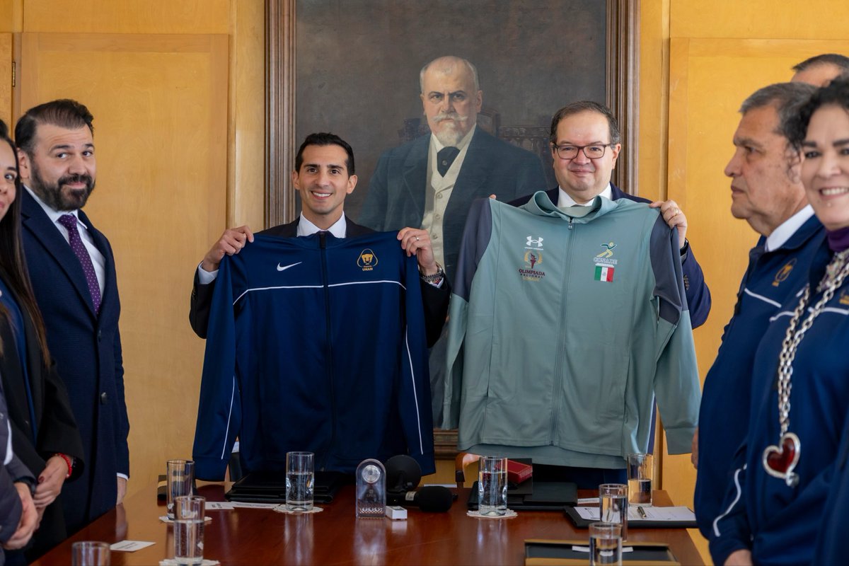 memocortesg's tweet photo. Firman CONADE y UNAM convenio que busca profesionalizar el deporte y transformar vidas desde el ámbito académico | Comisión Nacional de Cultura Física y Deporte | Gobierno | https://t.co/VNGoY0kIqJ https://t.co/w54beWMz2T https://t.co/SxSDuT52tX