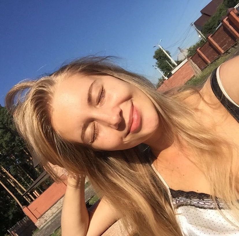 Hi