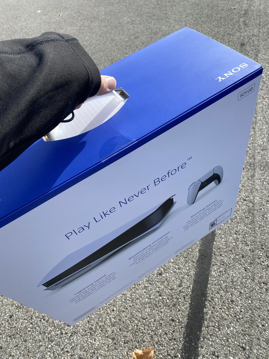 linehaltprime's tweet photo. the trip home was too long (20 mins max 😂) https://t.co/OaSJtndyDD