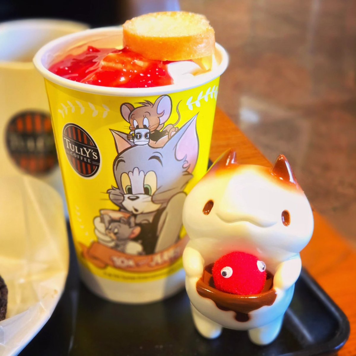 まおすけ tweet media