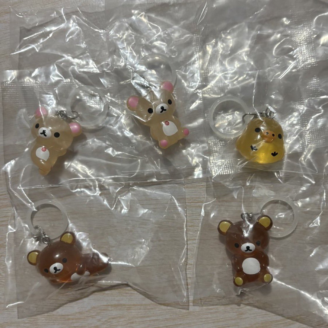 まるり@取引き tweet media