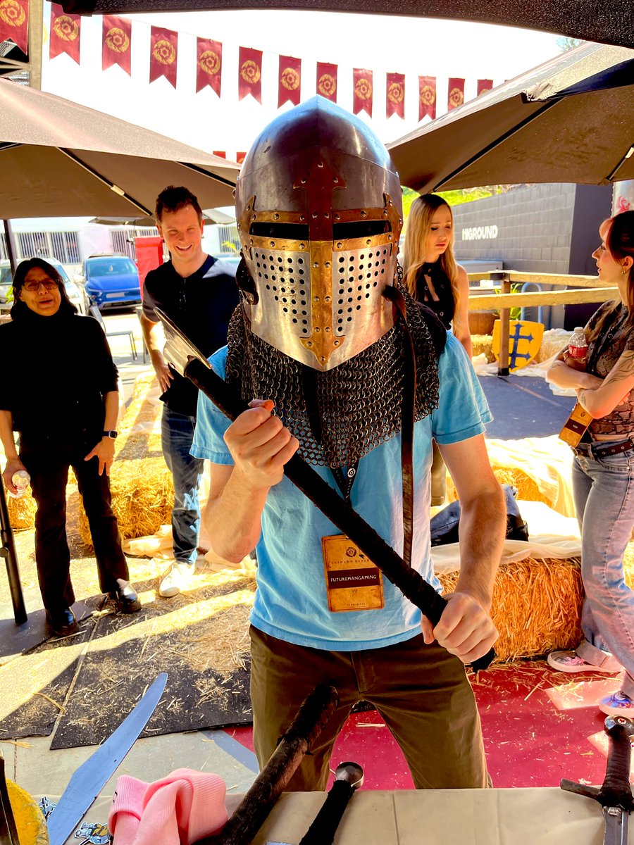 Definitely enjoyed my time at the <a href="/CrimsonDesert_/">Crimson Desert</a> Preview Event 

(Airline misplaced the rest of my armor 😬)