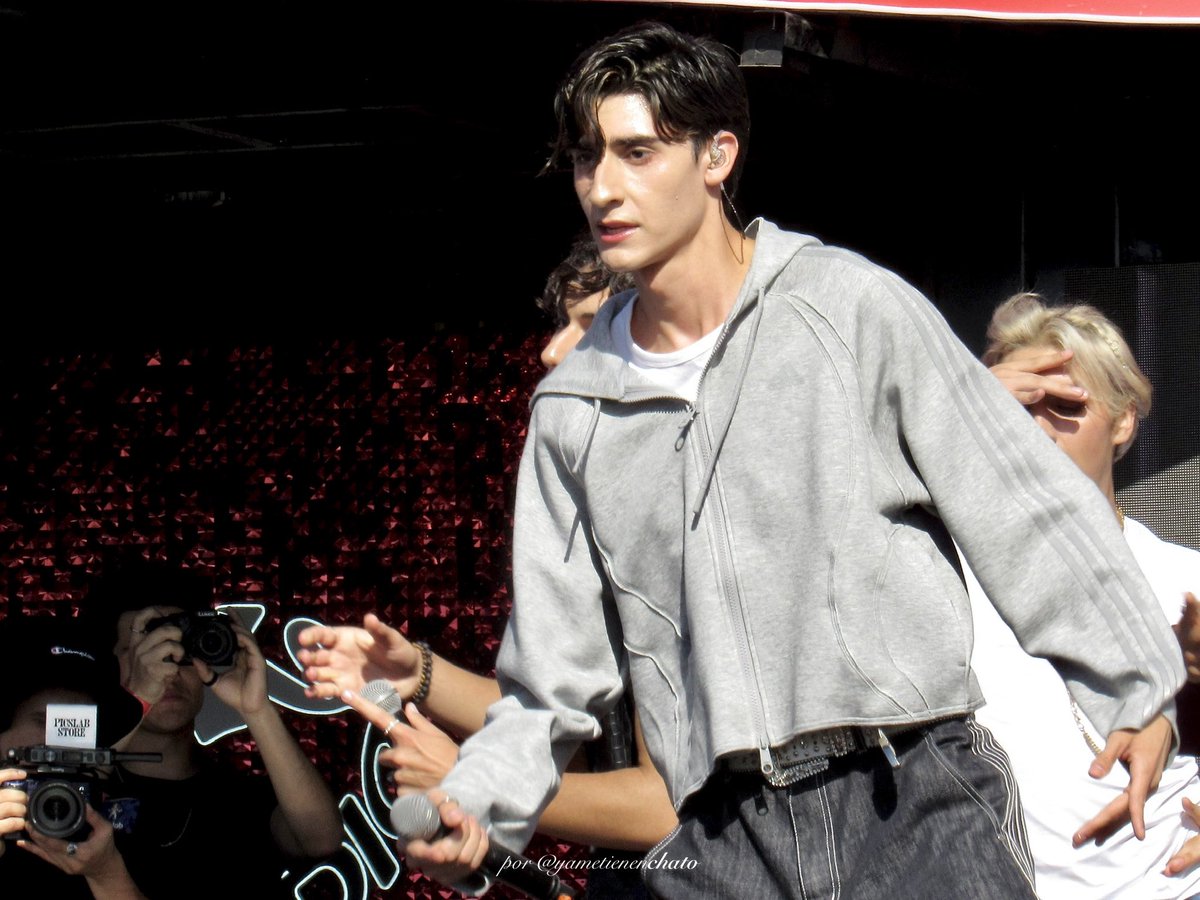 yametienenchato's tweet image. 260221 Coke Studio Viña del Mar
1313

#JOTA #J
#Q_ARE #QARE
