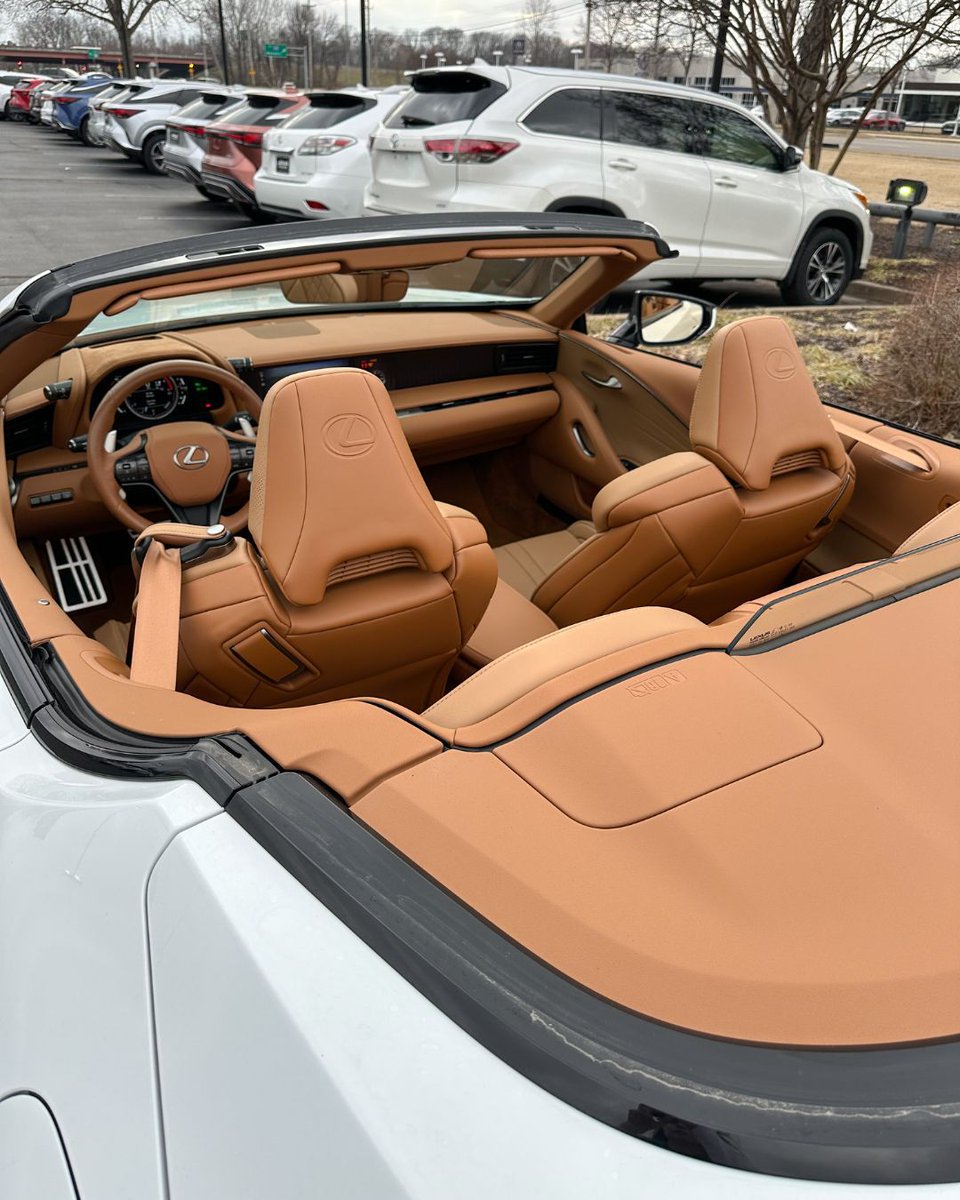 LexusofMemphis's tweet photo. Own the road with the 2021 Lexus LC 500 Convertible🤍
▪️ Market-Based Price: $95,990
▪️ 5.0L V8 engine with 471 horsepower
▪️ 10-Speed Direct Shift automatic transmission
▪️ Touring Package
▪️ 21-inch Forged Alloy Wheels w/ Polished Finish and Gloss Black Accents
▪️ Stock #P5484 https://t.co/RtWJwGnFBQ