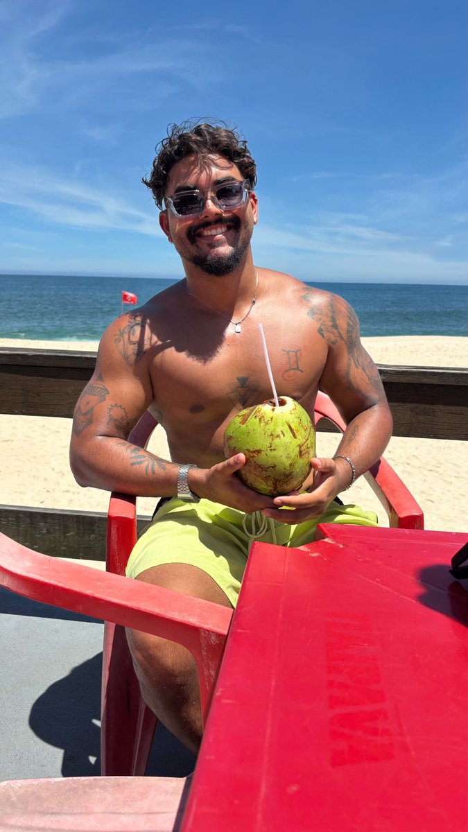 MillerRibeir0's tweet photo. 🌊☀️🌴 https://t.co/f8yfSIxRWr